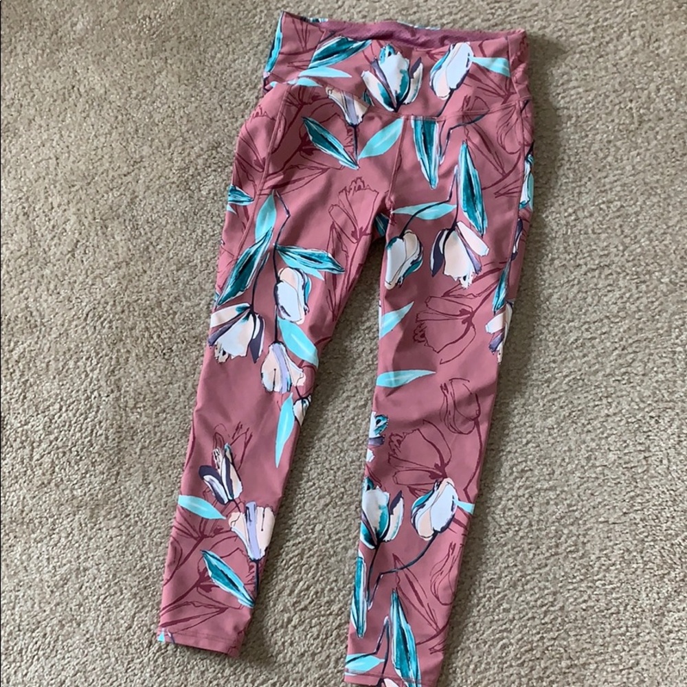 Calia by Carrie Underwood pants!!!